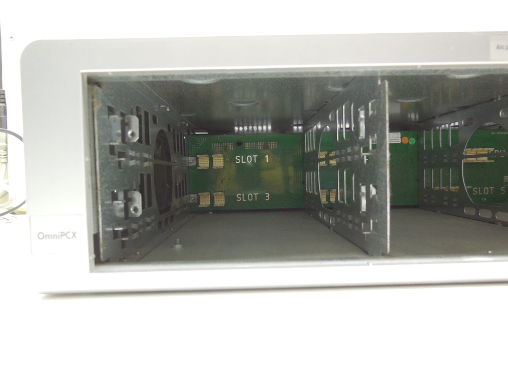 АТС Шасси Alcatel-Lucent OmniPCX Office Medium P/N: 3EH08383AAXX000807, 0001847210, 3EH76045ACBC Без модулей - Pic n 310344