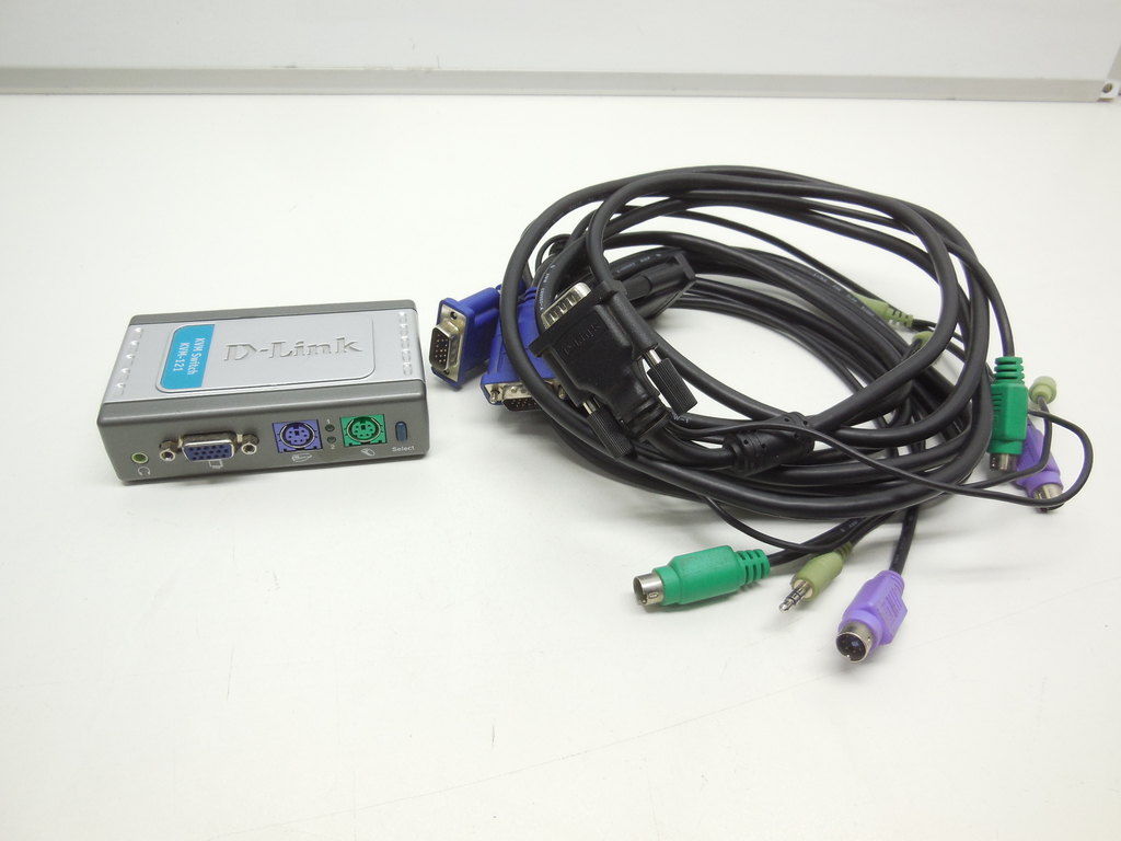 Переключатель KVM D-Link KVM-121 - Pic n 309953