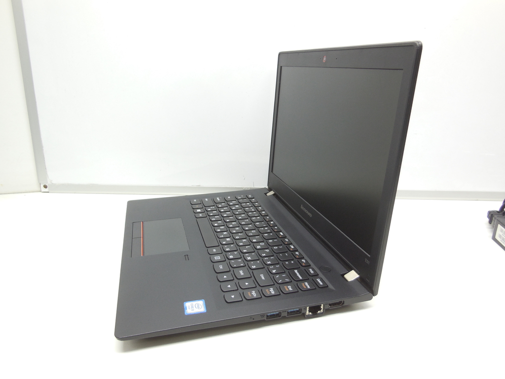 Ноутбук Lenovo E31-80 (80MX) i3 6006U 2.0 GHz, DDR3 8Gb, SSD 240Gb, Win 10 Pro Незначительные светлые пятна на экране - Pic n 310484